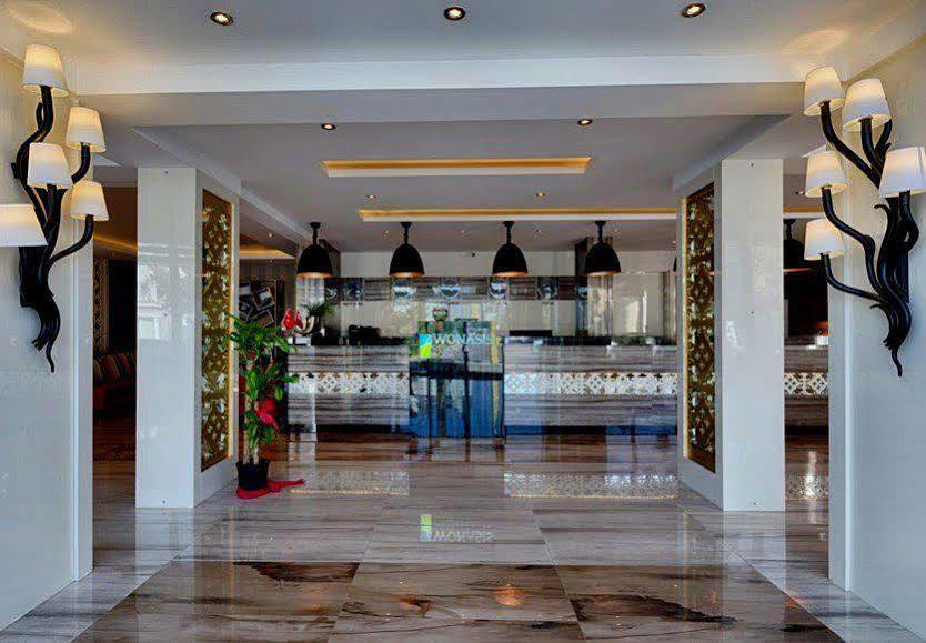 Wonasis Resort & Aqua Hotel Kargipinari Eksteriør bilde